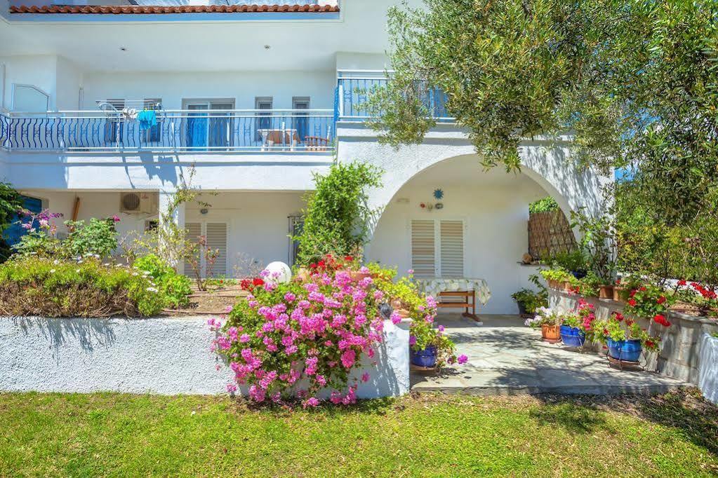 פוסידי Faros Apartments מראה חיצוני תמונה